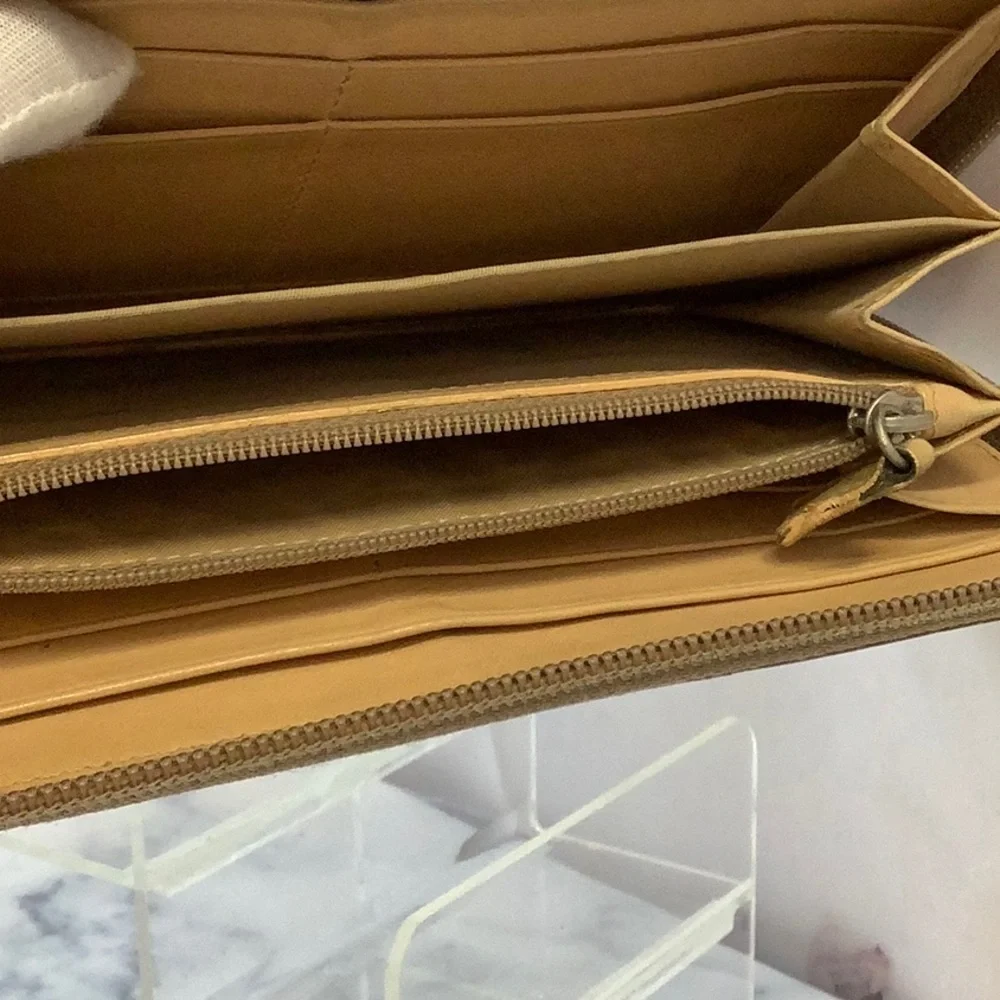 GUC Dior Brown Monogram Zip Wallet